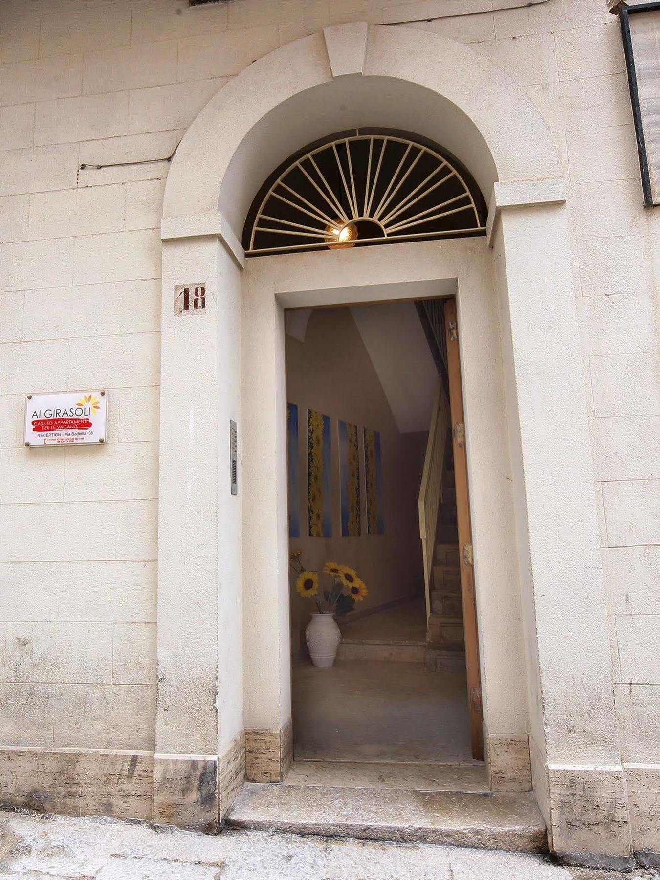 Ai Girasoli Casa Vacanze Trapani Esterno foto